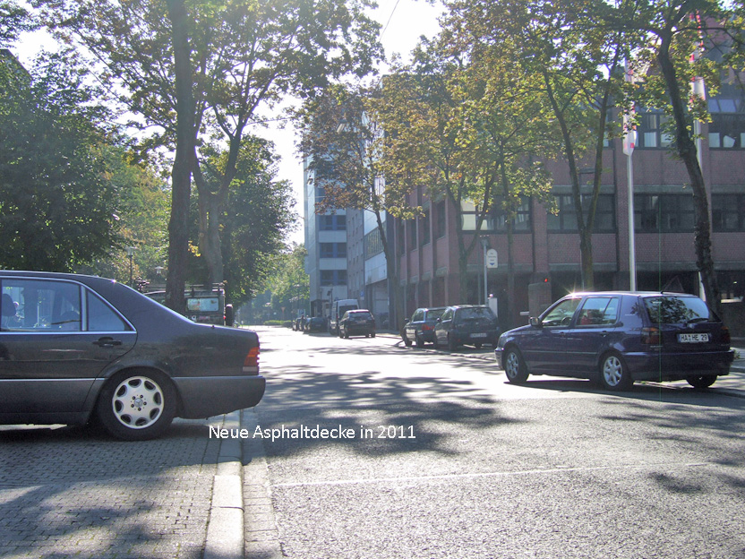 02_Bahnhofstr_Hagen_neue_Asphaltdecke_2011.jpg