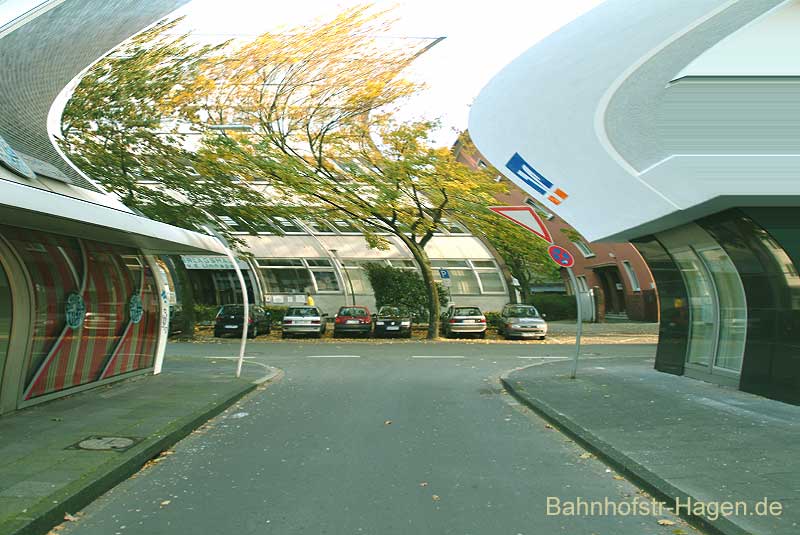 Zufahrt zu einem Parkplatz - Bahnhofstr Hagen